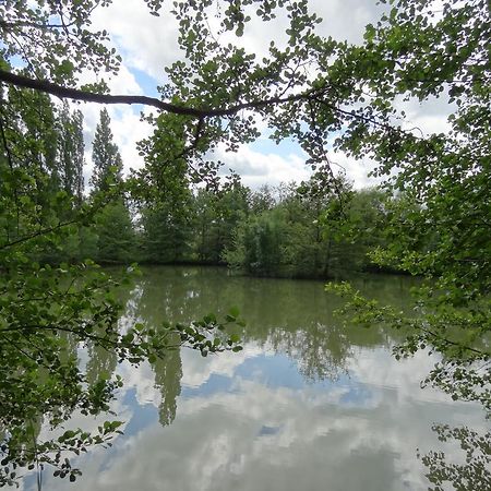 فندق La Cour-Marignyفي  Le Clos Marigny المظهر الخارجي الصورة